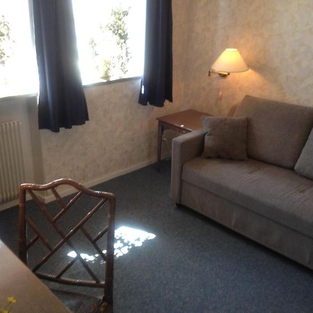 Hotel Chaplin Landskrone Bagian luar foto