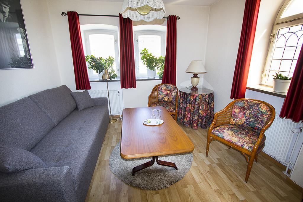 Hotel Chaplin Landskrone Bagian luar foto