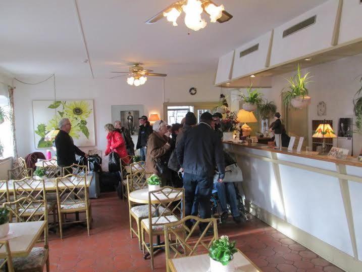 Hotel Chaplin Landskrone Bagian luar foto